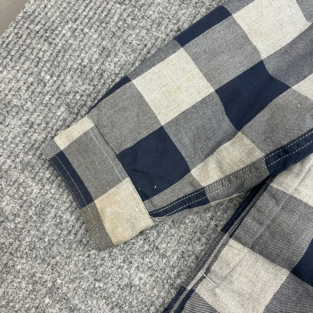 LL Bean Shirt Jacket Mens XL Gray Cotton Quilted Buffalo Plaid Flannel Outdoor
